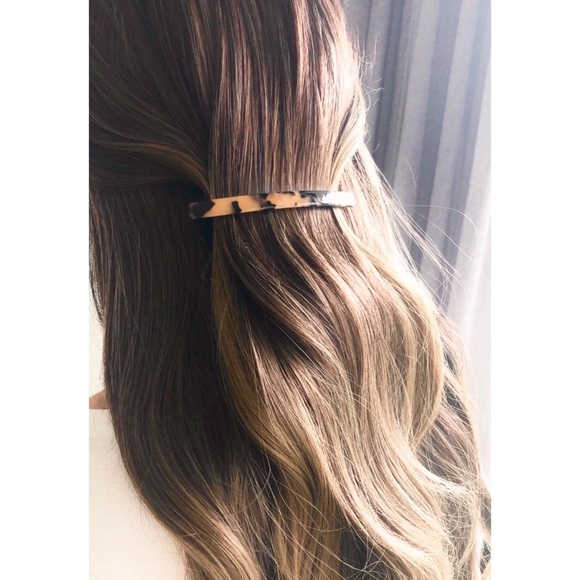 “Anna” Tortoise Shell Chic Hair Barrette Pin/Clip main image 5